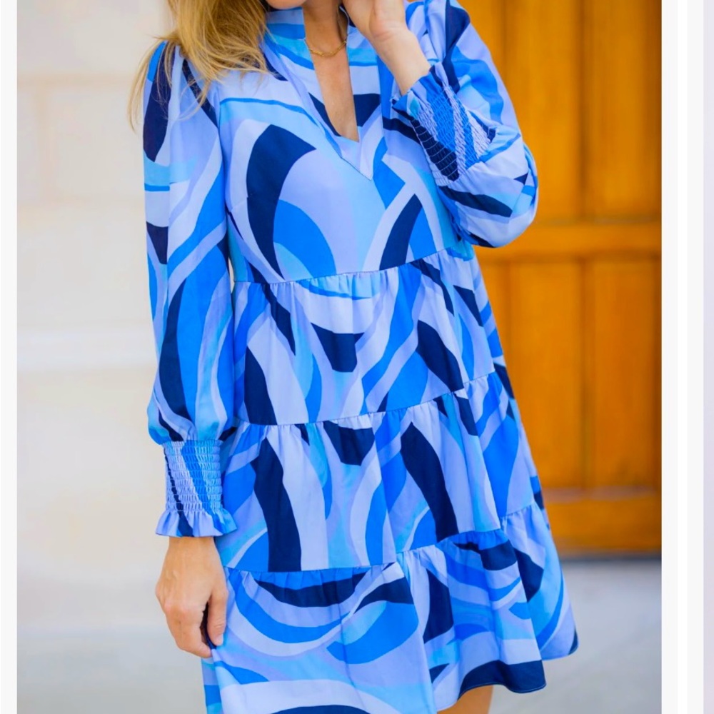 NWT Sail to Sable tunic dress in wave print